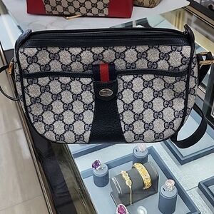 Authentic Vintage Gucci Sherry Blue Red Monogram Crossbody Purse Bag